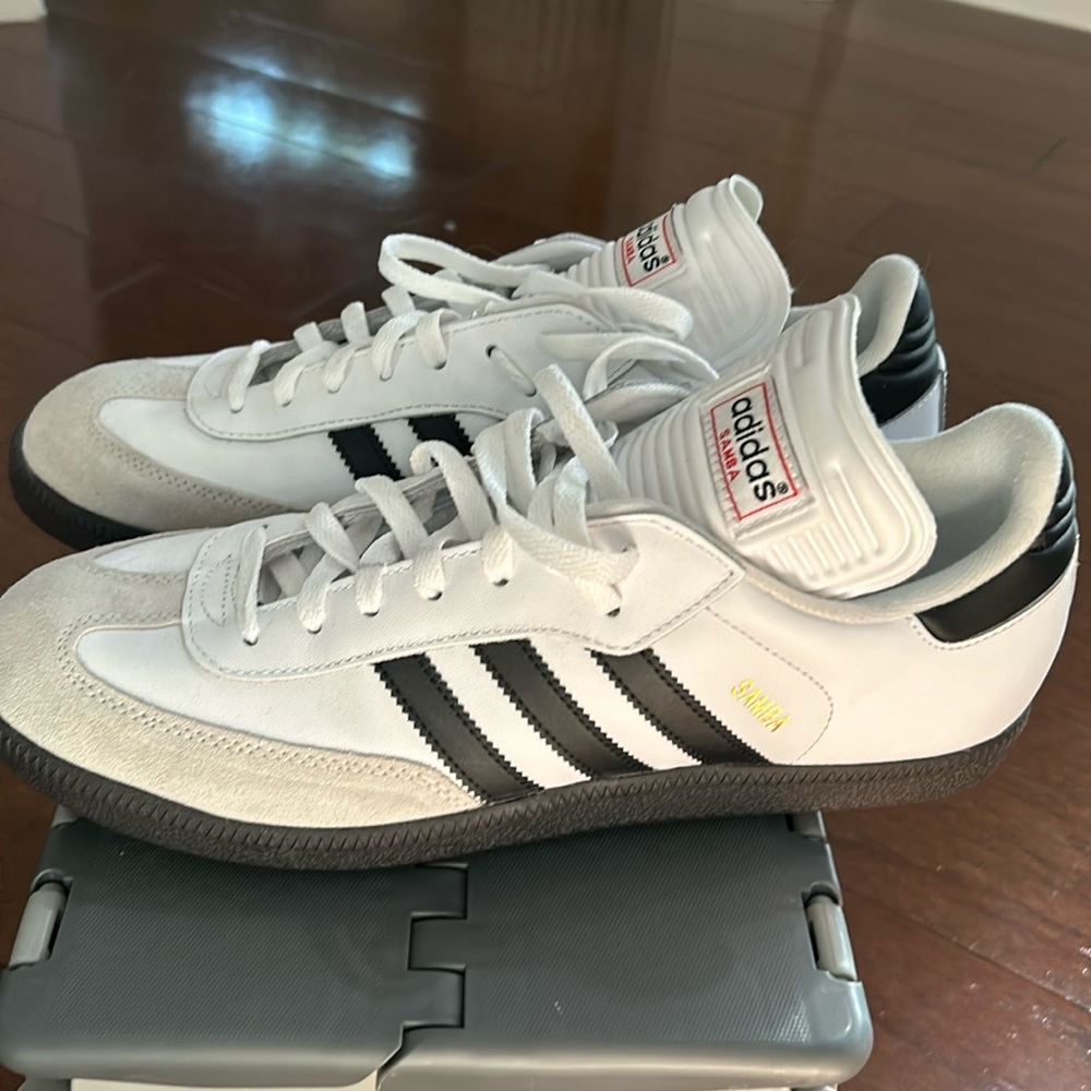 Adidas sambas new